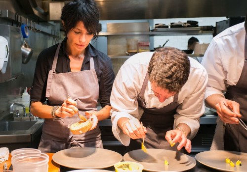 25 Best Restaurants in the US: An Expert's Guide